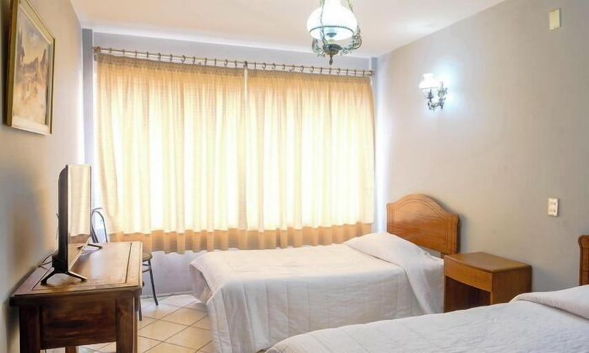 Room 3, Hotel Marsal, Antofagasta