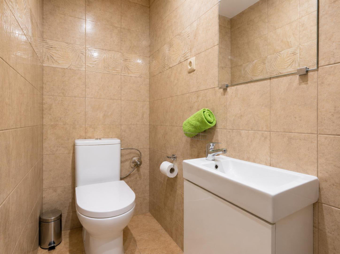 Bathroom 2, Aqua House Admiral, Koszalin