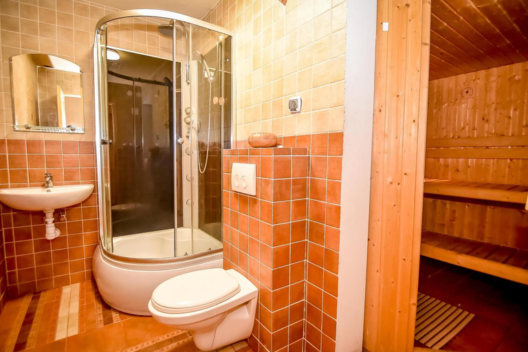 Bathroom 2, Willa Anna Bukowina Jacuzzi & Sauna, Tatra