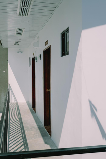Others 5, Puy-An, A Nomad Hostel, Moalboal
