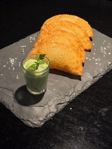 Food & Drinks 4, Graffi City House, Florianopolis