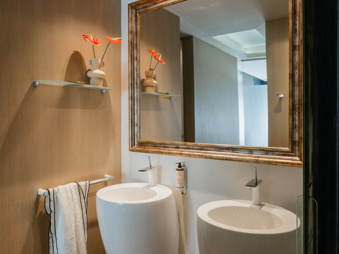Bathroom 5, MIM Sitges Member of Melia Collection, Barcelona