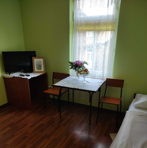 Bedroom 2, Hostel Promyk, Krosno