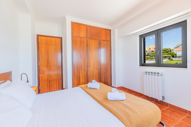 Bedroom 3, HI Areia Branca - Pousada de Juventude, Lourinhã