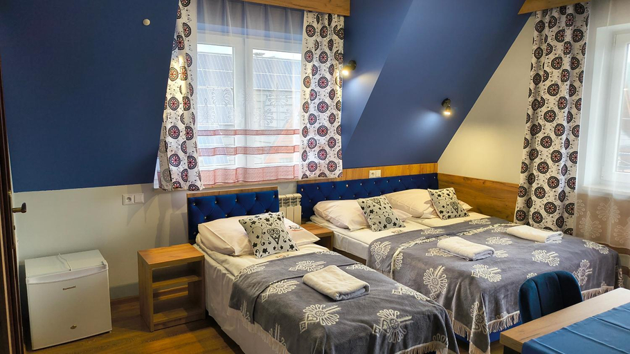 Bedroom 1, Willa Harnikowka, Tatra