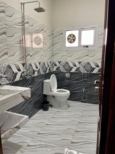 Bathroom 3, Dazzy Dream Guest Houses, Islamabad