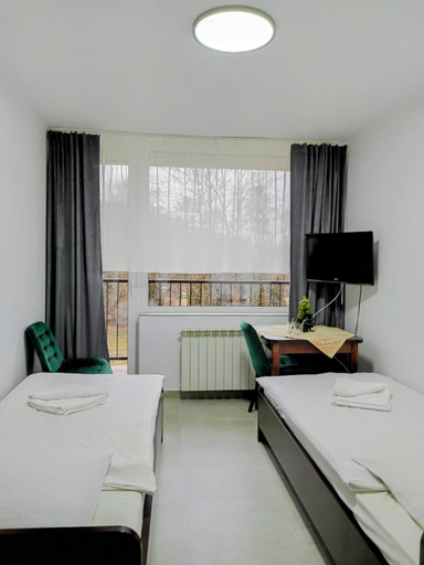 Bedroom 3, Dom Wczasowy GLOBUS, Cieszyn
