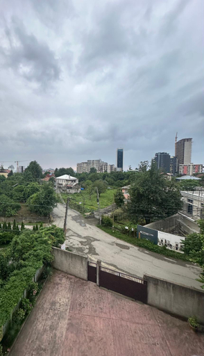 Others 5, Luso, Batumi