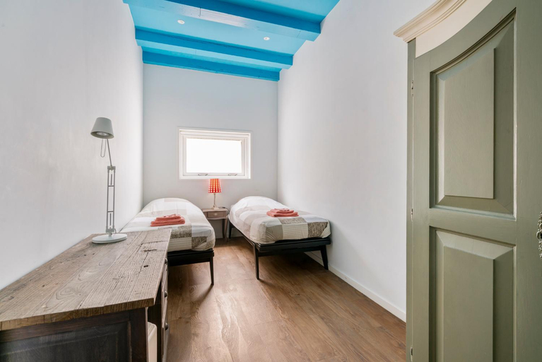 Bedroom 2, Five Churches View apartments, Haarlem