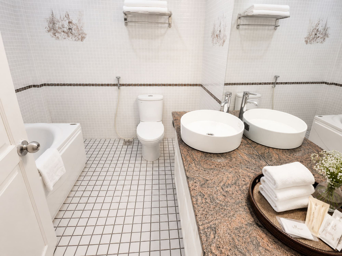 Bathroom 4, Terrasse Des Roses, Đà Lạt