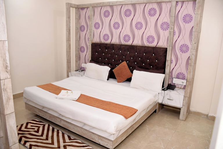 Room 5, HOTEL J P RESIDENCY, Datia