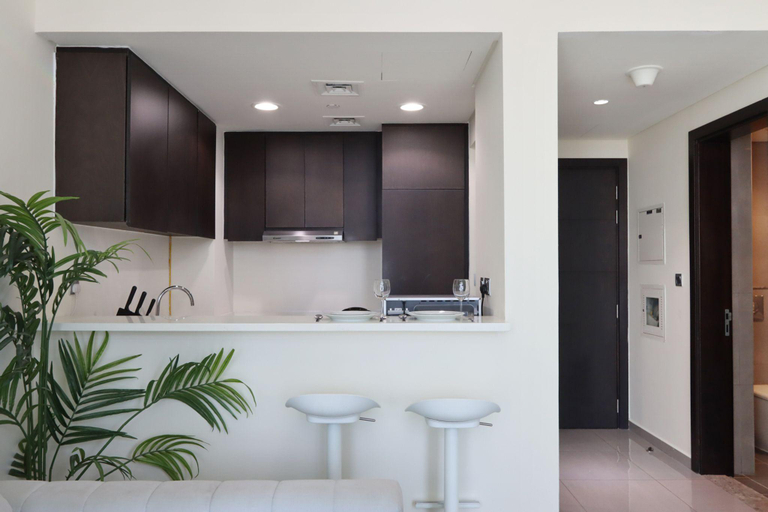 Bathroom 3, Livbnb Suites - Modern 1 Bed In Merano Tower, Dubai
