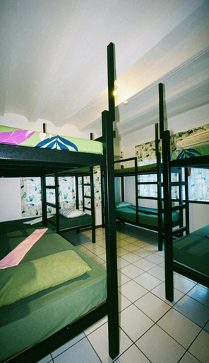 Bedroom 3, Screaming Gecko Hostel Air-Con, Coron
