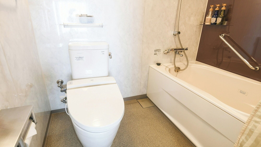 Bathroom 4, Vessel Hotel Campana Okinawa, Chatan