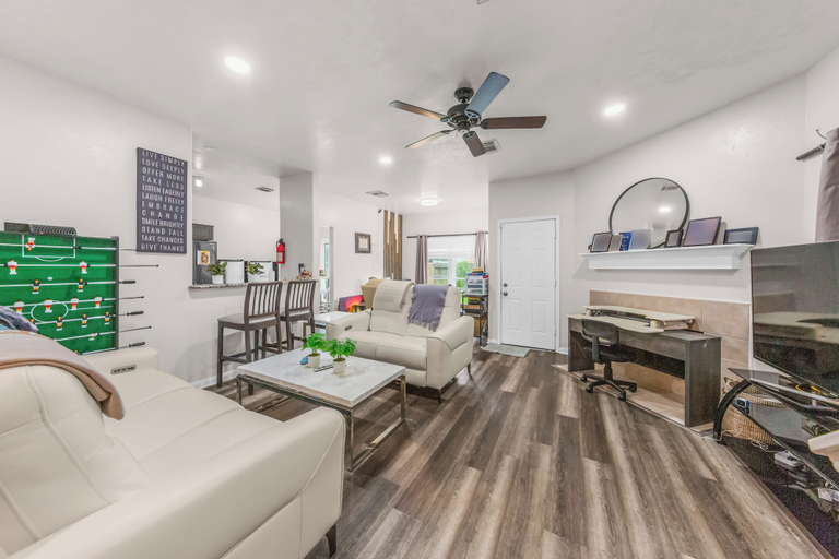 Living area 4, Ile Ayo-Private BR with Shared Bathroom, Houston