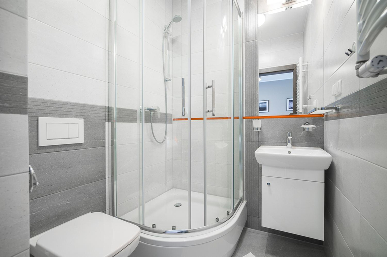 Bathroom, Villa Baltica II, Puck