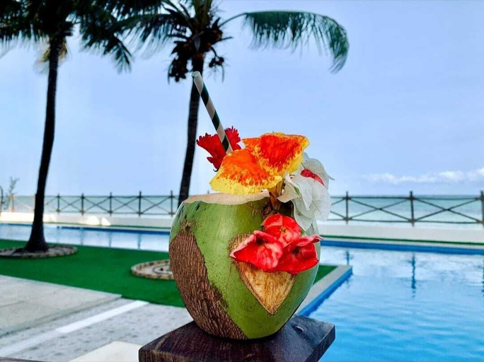 Pool 3, Sea Side Resort, Kusini