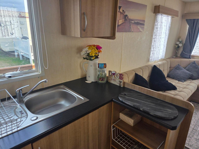 Living area 3, Beautiful 8 Berth - Caravan - Abergele, Conwy