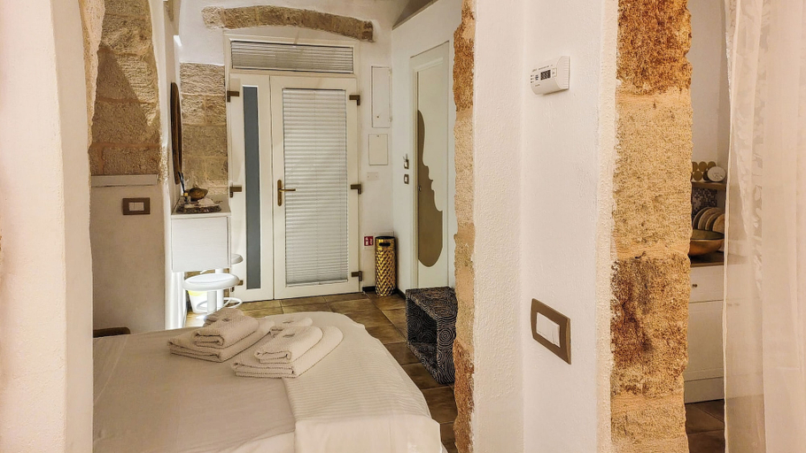 Bedroom 3, Gold White Exclusive House, Bari