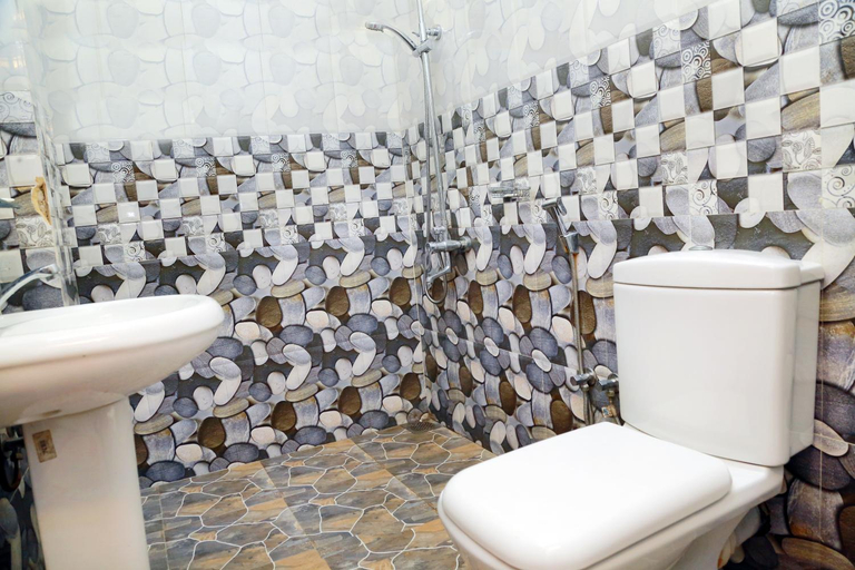 Bathroom 2, Sun Shades View Residence, Imaduwa