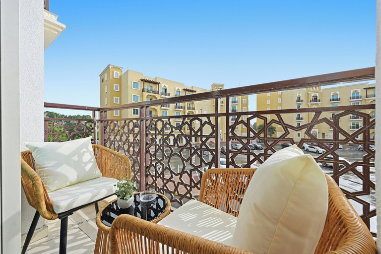 Property grounds 4, Bloomfields Premium STU Emirates Cluster, Dubai