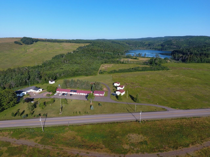 Aerial view, The Sunshine Inn, Cumberland