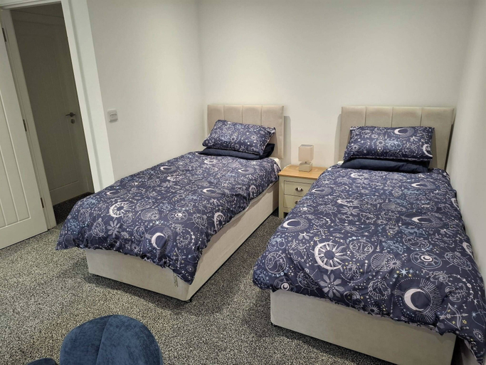 Room 3, Sleeps2-centrallocation-familyfriendly-newrefurb, Nottinghamshire