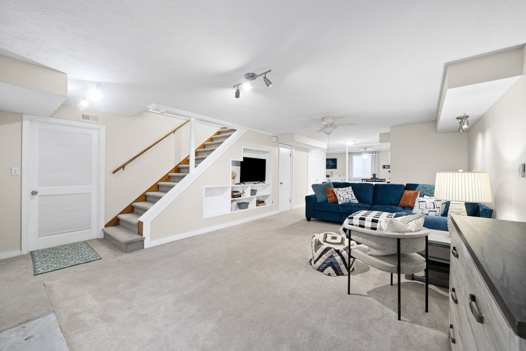 Living area 4, Enjoy our 1400sqft, Single-story 3BR Home With a Private Entrance, Montgomery