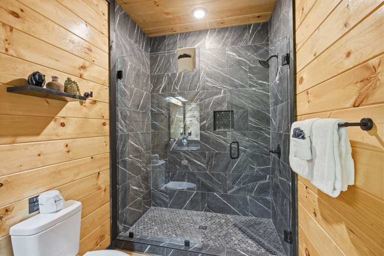 Bathroom 4, Come Back Cabin 3 Bedroom Cabin, Sevier