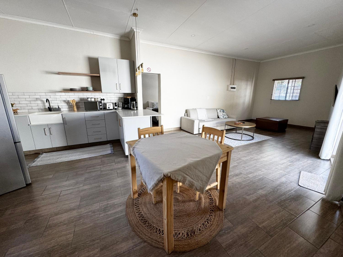 Others 3, Family Garden Suite - Sleeps 4, City of Tshwane