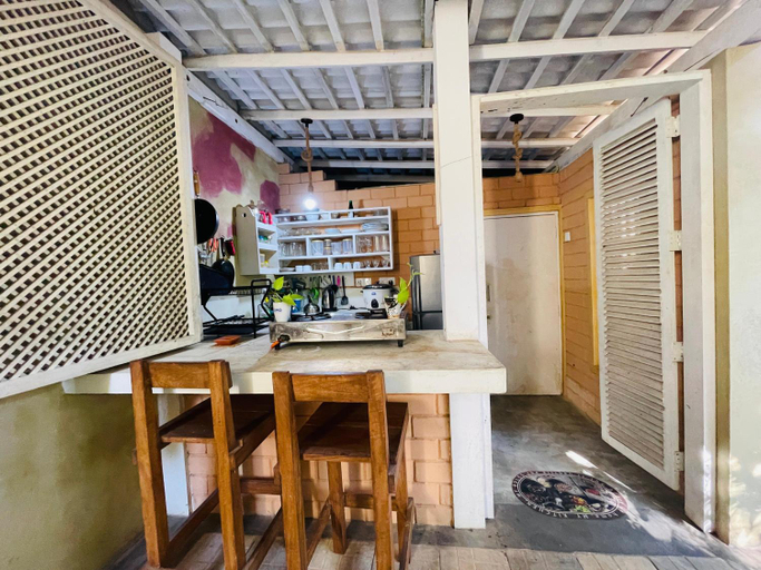 Food & Drinks 4, Muthu Villa, Weligama
