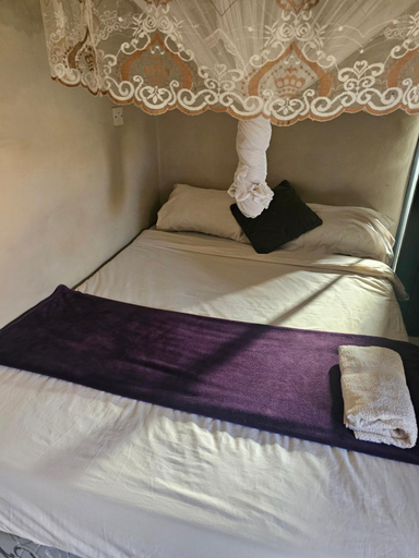 Bedroom, Avon Garden Apartments Area 25, Lilongwe City