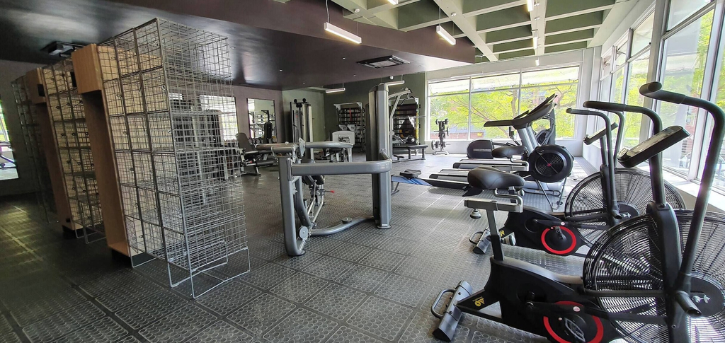 Fitness facility 4, 57 Spacious 2-Bedroom, 2-Bathroom Apartment, City of Johannesburg