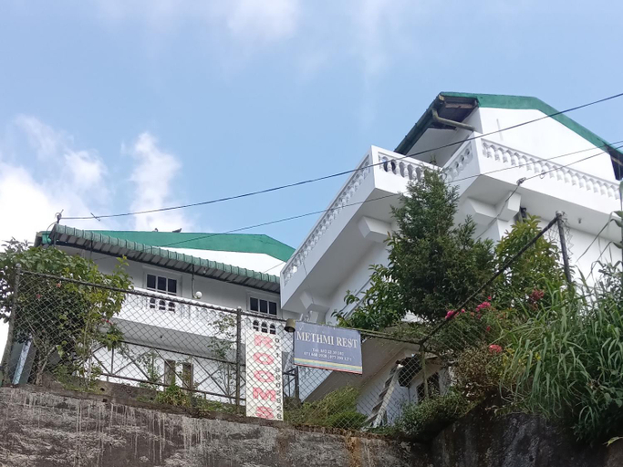 Exterior & Views 1, Methmi Rest, Nuwara Eliya