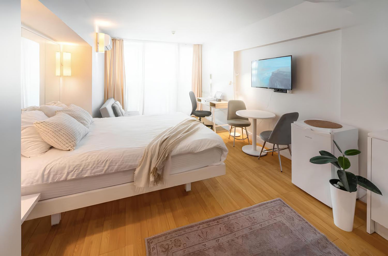 Bedroom 2, Orbi city Luxury Suites, Batumi
