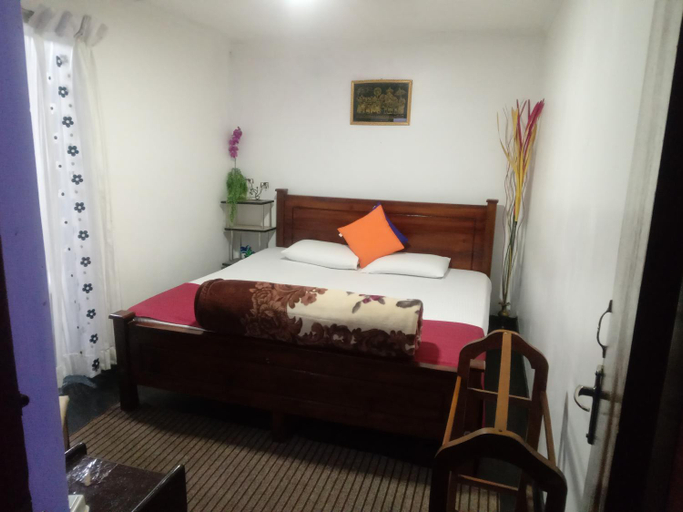 Bedroom 2, Methmi Rest, Nuwara Eliya