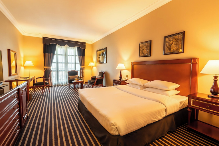 Bedroom 2, Royal Ascot Hotel, Dubai