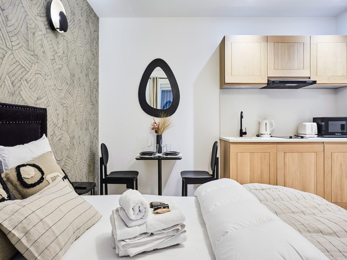4, Superb Studio in the Center of ParisOpera, Paris