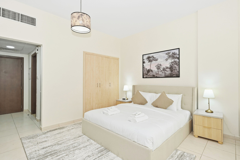Room, Bloomfields Premium STU Emirates Cluster, Dubai