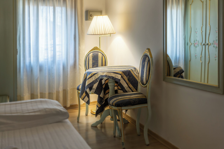 Bedroom 3, Hotel Orion, Venezia