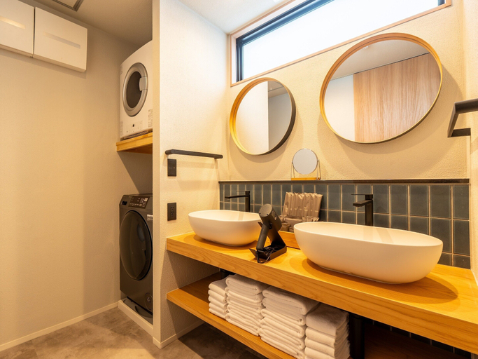 Interior 2, RUSIN Private Pool Villa ONNA, Onna