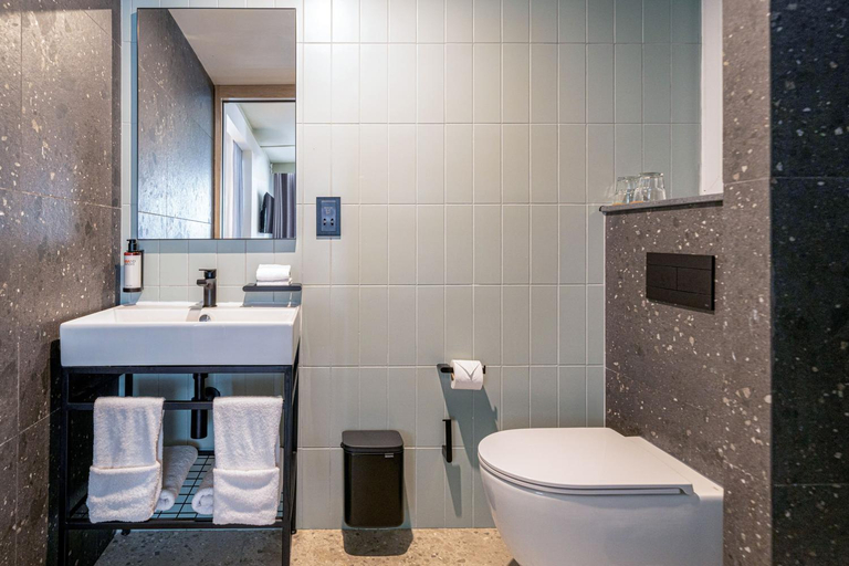Bathroom 3, Hotel Scirocco St. Julian’s, Affiliated by Meliá, St Julian's