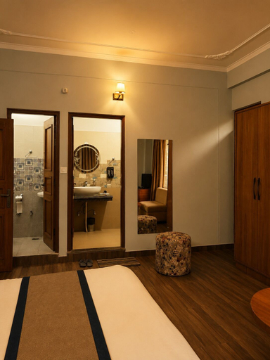 Others 4, Hotel Classio, Mandi