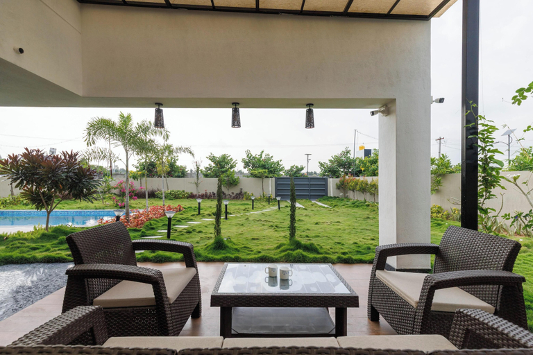 Interior 5, The Blue Orchard Private Pool Lawn 1hr HSR, Krishnagiri
