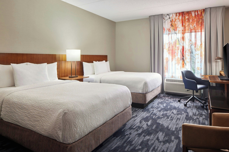 Bedroom 3, Fairfield Inn & Suites by Marriott Quantico Stafford, Stafford