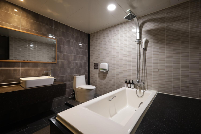 Bathroom 3, Brown Dot Hotel Eomgung Branch, Sasang