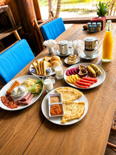 Food & Drinks 3, Salacia's Suite, Sihanoukville