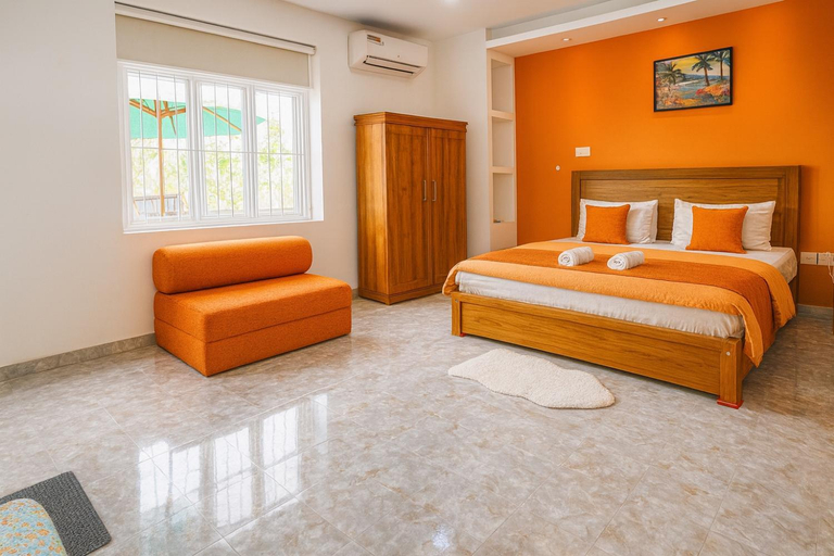 Bedroom 3, Spacious Eco Guest House Colombo, Kaduwela