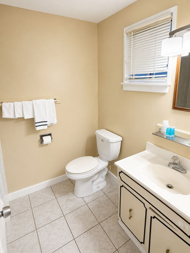Bathroom 5, BEACHWAY MOTEL, Essex