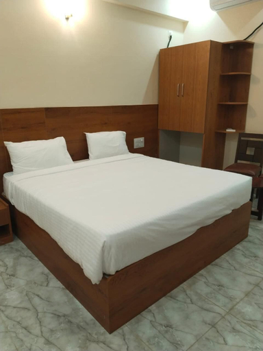 Room 2, EMPORIA COMFORTS, Bangalore Rural